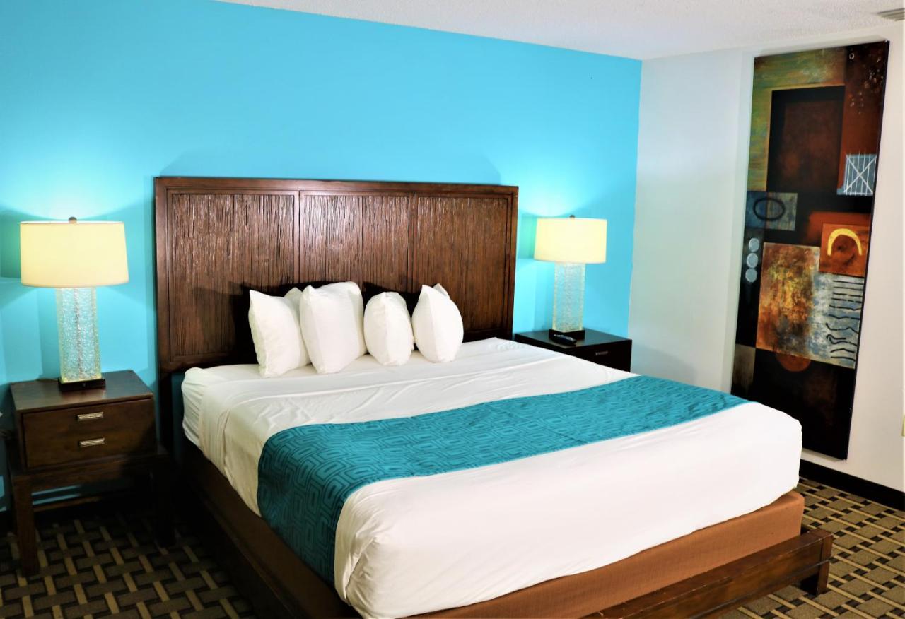 Howard Johnson By Wyndham Lake Front Park Kissimmee Exterior photo